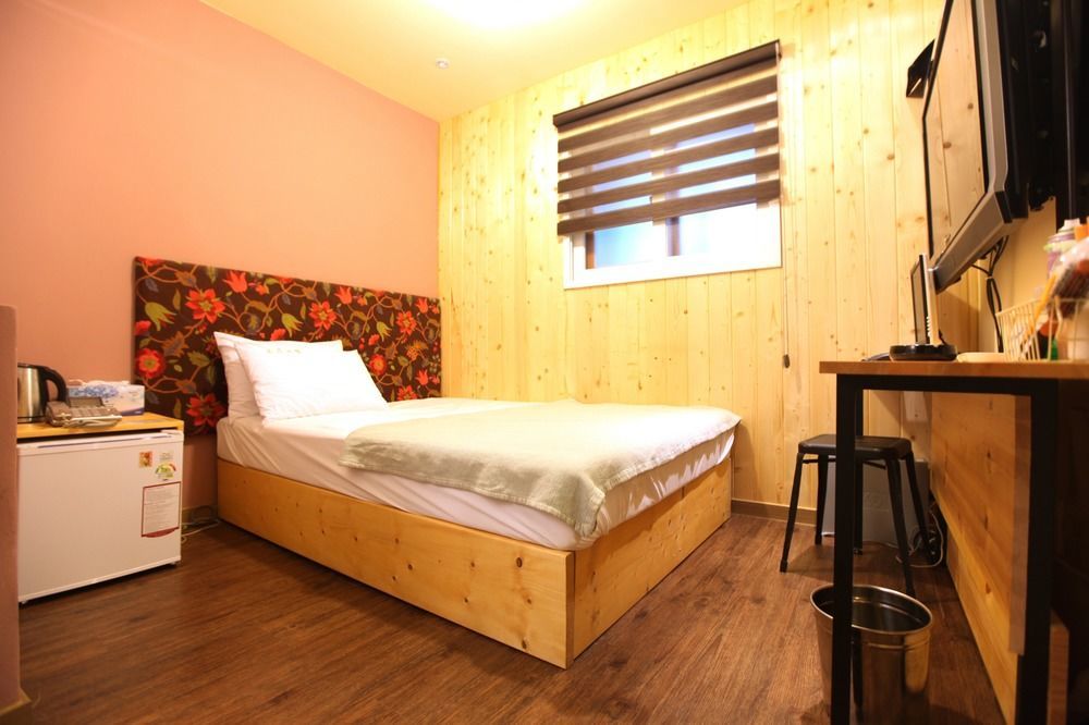 Motel K-Haus Dongdaemun Seúl Exterior foto